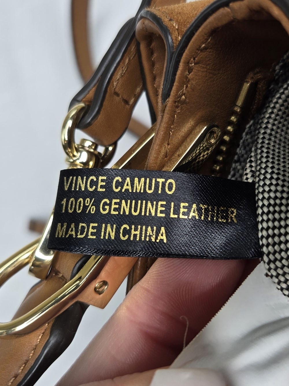 Vince Camuto Caramel Suede Leather Bucket Bag Crossbody Drawstring Gold Hardware - Picture 7 of 13